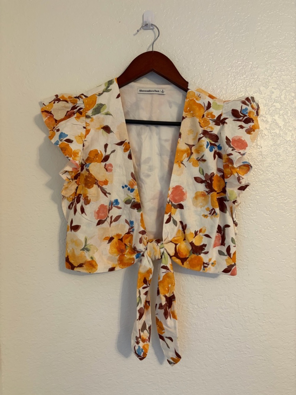 Abercrombie & Fitch White Floral Tie-Front Crop Top with Yellow & Coral Blooms